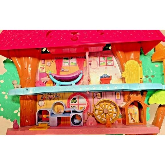 Polly Pocket Pollyville Pet Adventure 3 Story Expandable Treehouse Play Set - Picture 5 of 12